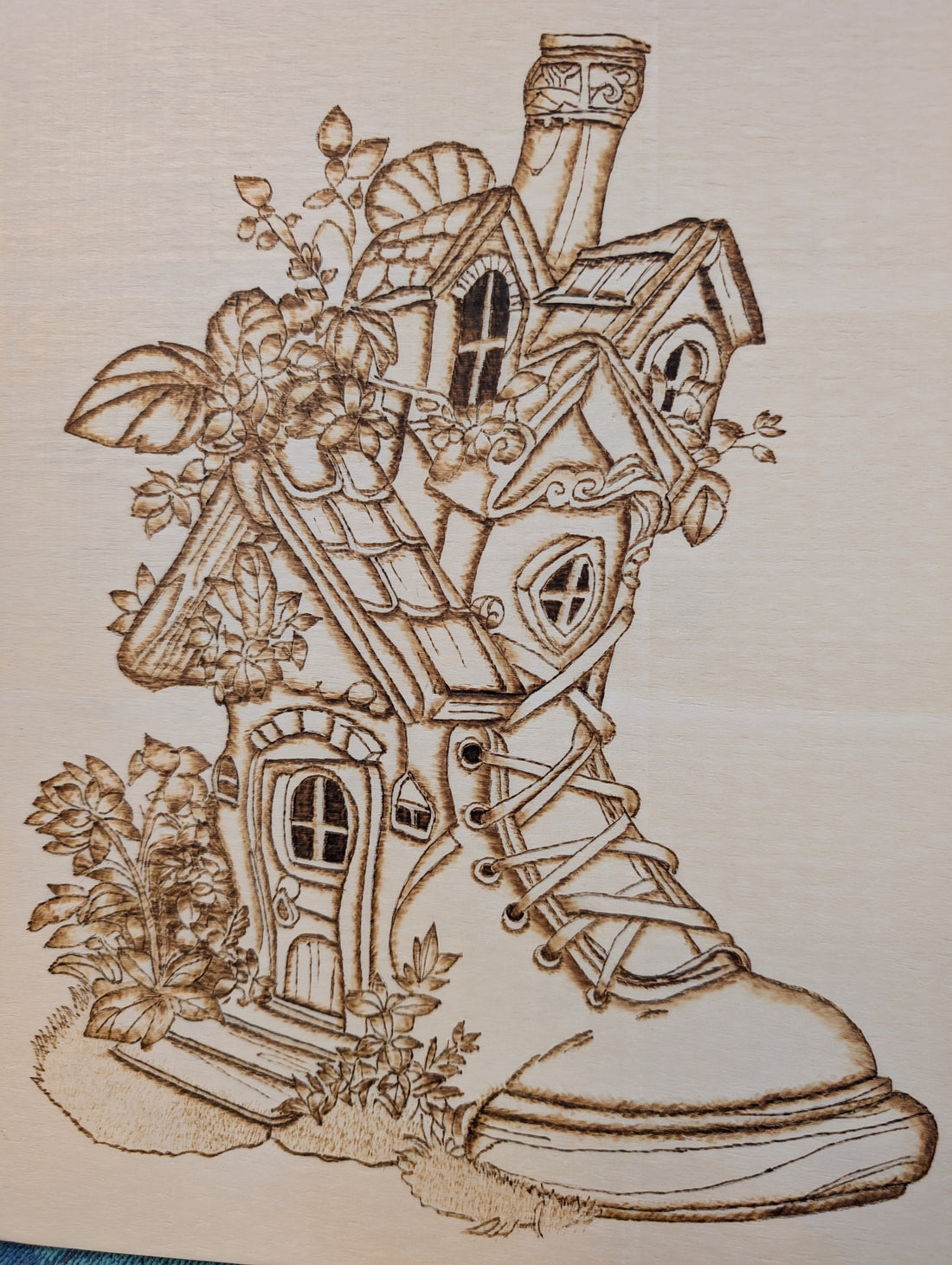 Fantasy shoe house